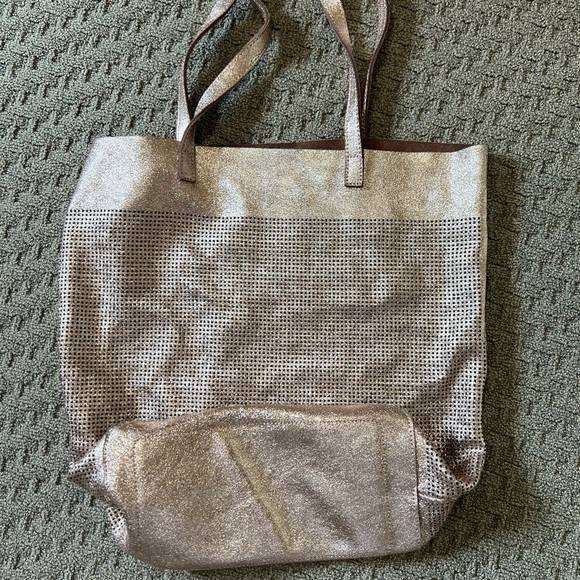 SOLD - Picture 3 of 4